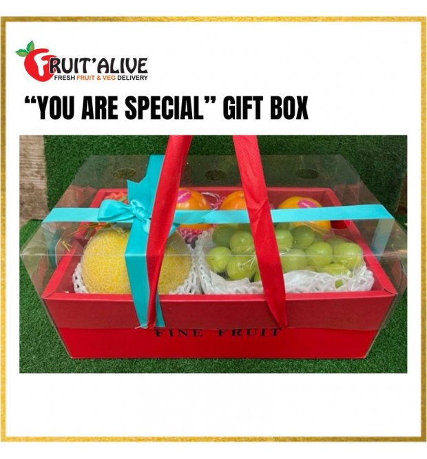 "YOU ARE SPECIAL" GIFT BOX (FRUIT)